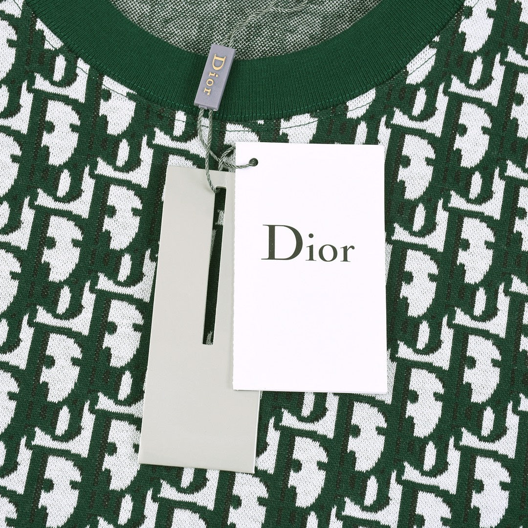 All-over logo print with contrasting braided collar short sleeves