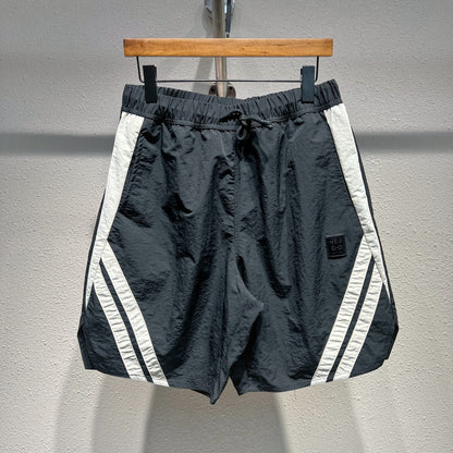 Quick-drying gym shorts