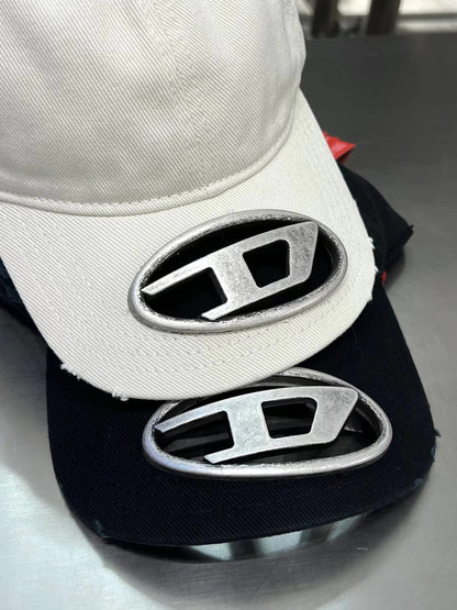 Metallic D logo hat