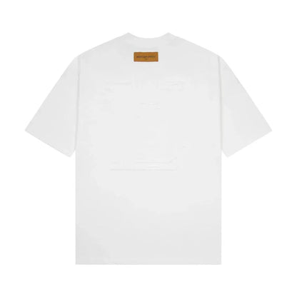 Versatile large logo T-shirt