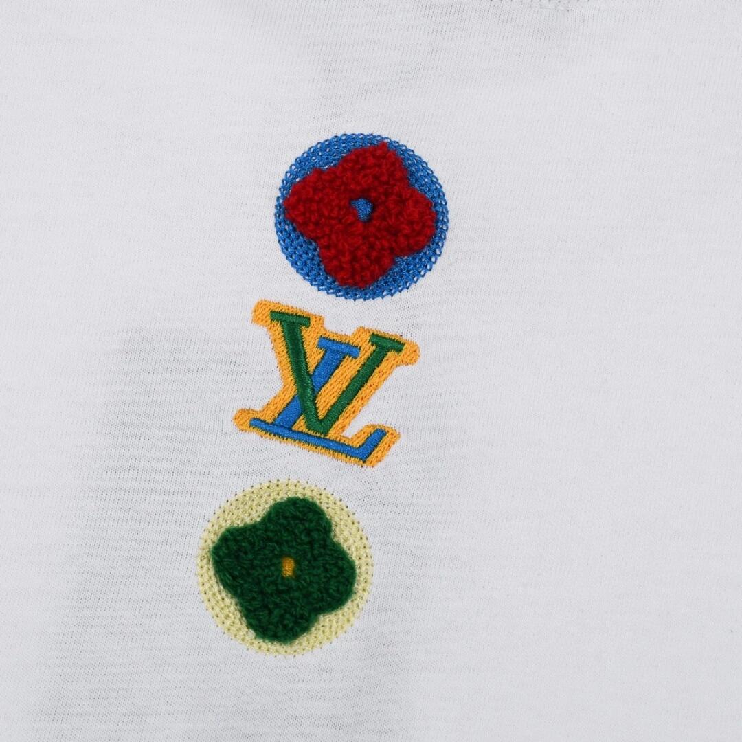 Colorful embroidered T-shirt