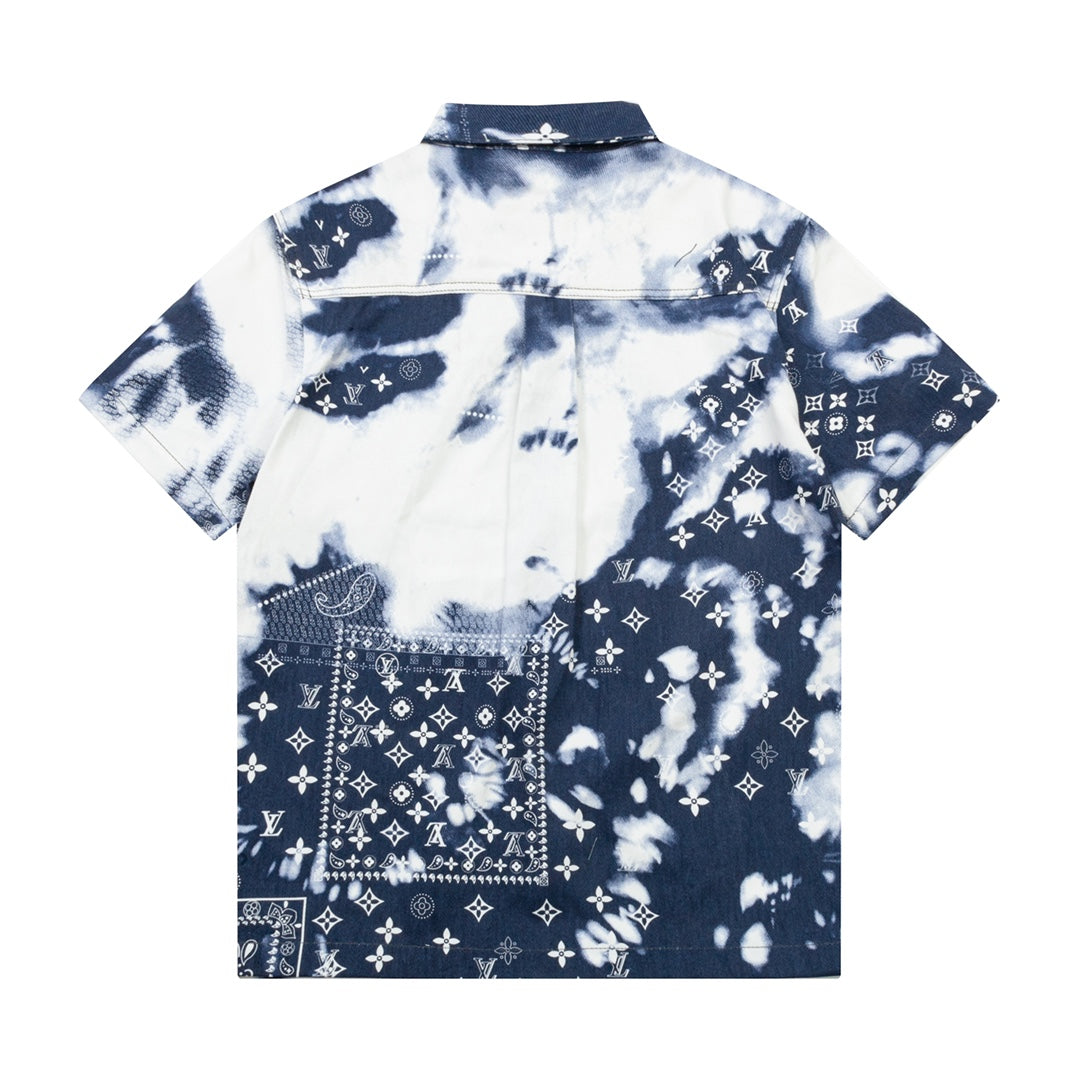 Elegant or casual tie-dye denim short-sleeve shirt with delicate print