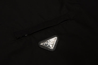 Zipper pocket shirt